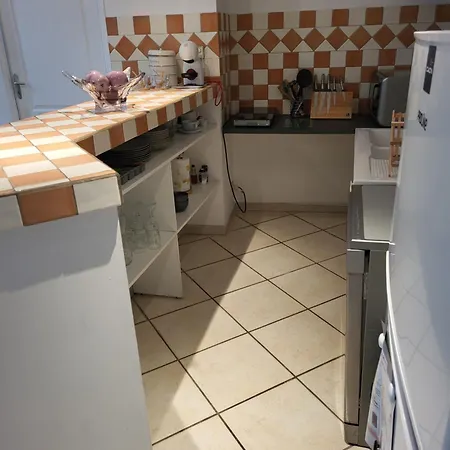 بيت للعطل Entre Arenes Et Maison Carree نيم