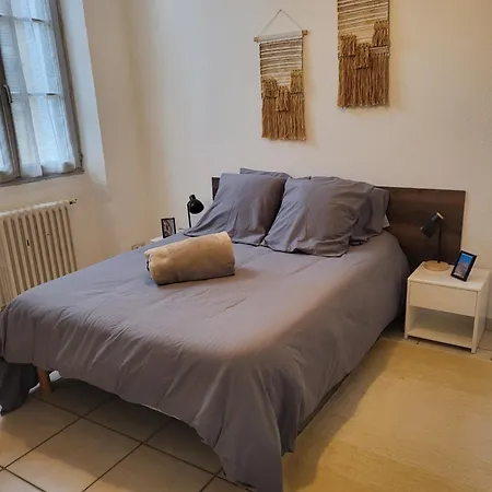 Entre Arènes Et Maison Carrée Hébergement de vacances