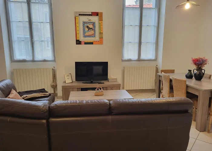 Entre Arènes Et Maison Carrée Hébergement de vacances Nîmes